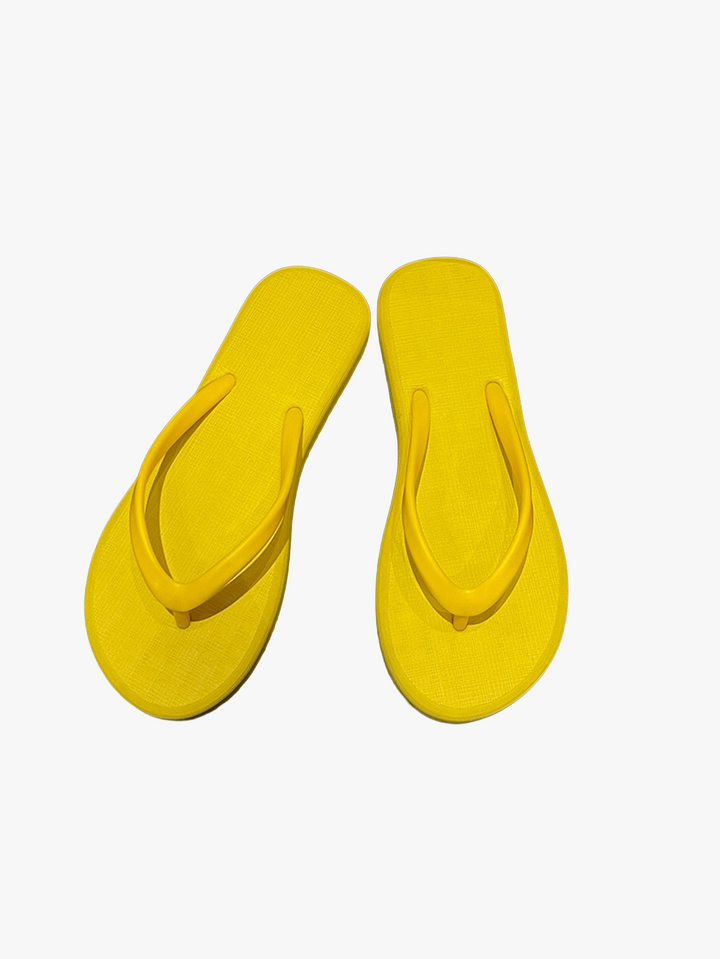Noa | Classic Minimal Flip-Flops